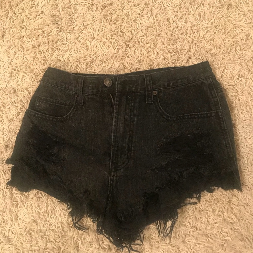 Black abercrombie ripped shorts